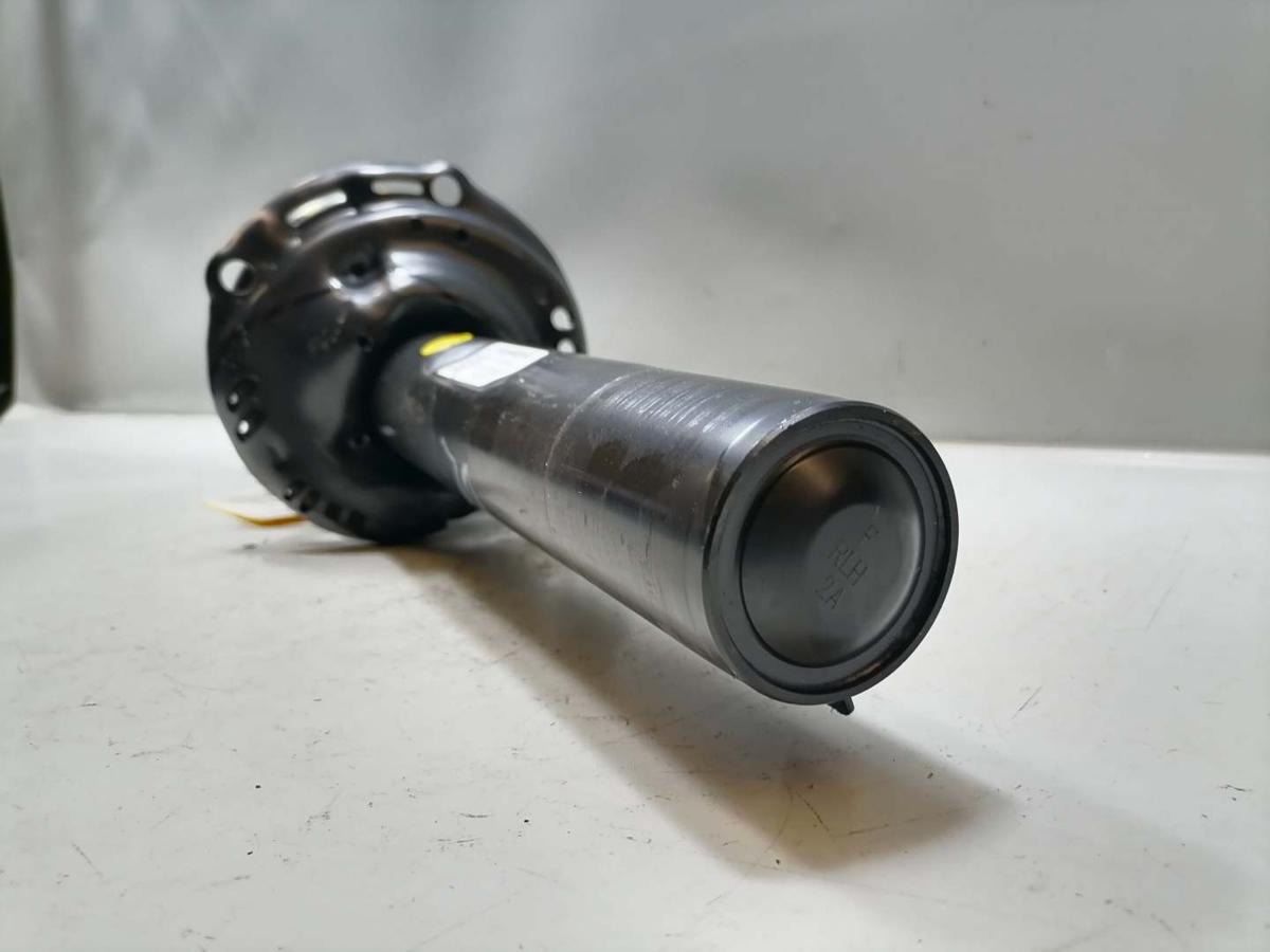 VW Passat B9 originalFederbein Sto&szlig;d&auml;mpfer vorn 2,0TDI 110KW Bj.2024